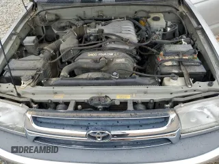2001 Toyota 4Runner SR5 z VIN JT3HN86R810358073, wystawiony jako Copart lot #57691305 z przebiegiem 279 445 mil mil oraz Szkoda całkowita • Salvage title. Historia ofert i sprzedaży dostępna na DreamBid. Obrazek 12.