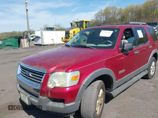 2006 Ford Explorer XLT with VIN 1FMEU73EX6UA02233, listed as a IAAI auction lot 42135158 with 114,137 mi miles. Bid and sale history available at carsss.com. Image 6.