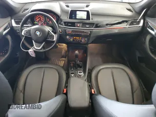 2018 BMW X1 xDrive28i с VIN WBXHT3C32J5K32348, выставлен на аукционе Copart как лот 53489825 с пробегом 61 972 миль миль и Списание • Salvage title. История ставок и продаж доступна на DreamBid. Изображение 8.