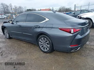 2022 Lexus ES 350 z VIN 58ACZ1B18NU133558, wystawiony jako IAAI lot #41837796 z przebiegiem 35 770 mil mil oraz . Historia ofert i sprzedaży dostępna na DreamBid. Obrazek 3.