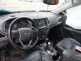 2020 Jeep Cherokee Limited with VIN 1C4PJMDX4LD589884, listed as a IAAI auction lot 41917930 with 57,703 mi miles and . Bid and sale history available at DreamBid. Image 5.