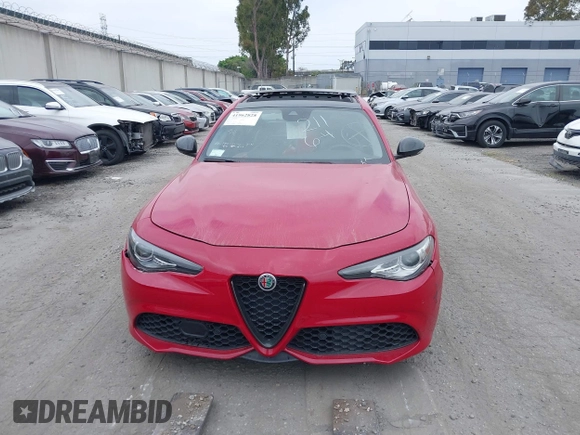 2019 Alfa Romeo Giulia Ti Sport with VIN ZARFAMBN0K7606969, listed as a IAAI auction lot 41962828 with 46,544 mi miles and . Bid and sale history available at DreamBid. Image 13.