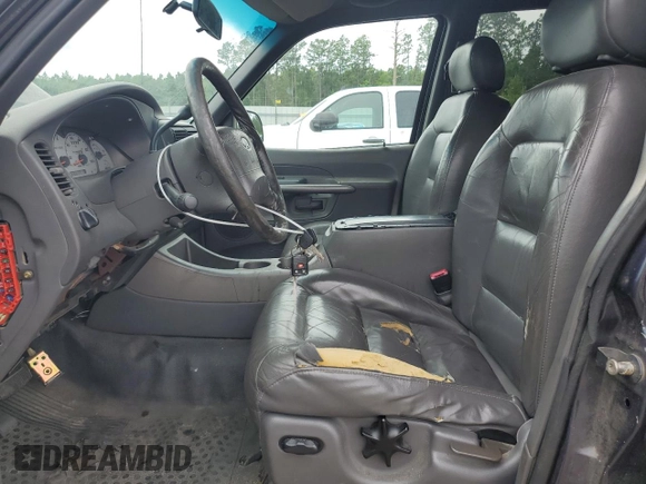 2001 Ford Explorer Sport Trac with VIN 1FMZU67E11UB01604, listed as a Copart auction lot 57581825 with 211,905 mi miles and Salvage title. Bid and sale history available at DreamBid. Image 7.