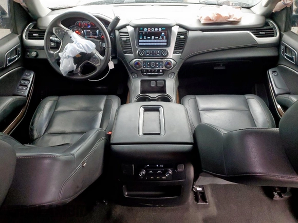 2018 Chevrolet Tahoe LT with VIN 1GNSCBKC3JR351640, listed as a Copart auction lot 50493995 with 135,603 mi miles and Salvage title. Bid and sale history available at DreamBid. Image 8.
