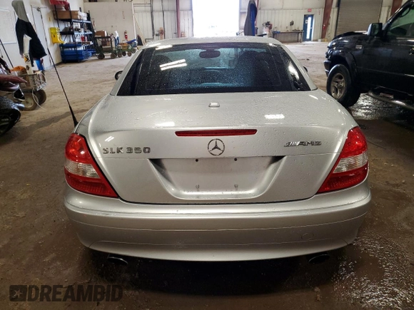 2006 Mercedes-Benz SLK 350 с VIN WDBWK56F06F113528, выставлен на аукционе Copart как лот 55430535 с пробегом 123 708 миль миль и Чистый • Clean title. История ставок и продаж доступна на DreamBid. Изображение 6.