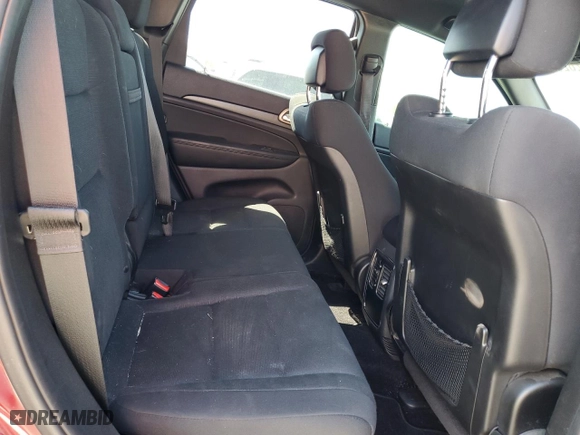 2017 Jeep Grand Cherokee Laredo with VIN 1C4RJEAG4HC674871, listed as a Copart auction lot 52828515 with 121,824 mi miles and Clean Title. Bid and sale history available at carsss.com. Image 11.
