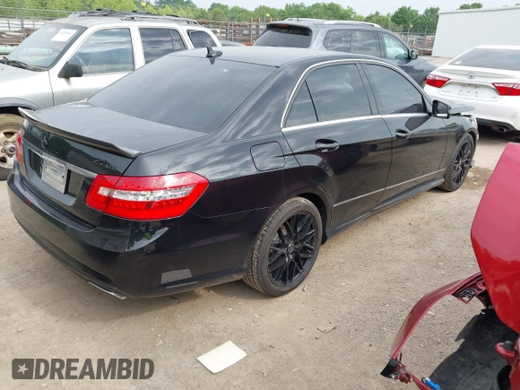 2011 Mercedes-Benz E 350 Luxury с VIN WDDHF8HB6BA373522, выставлен на аукционе IAAI как лот 42371558 с пробегом 140 768 миль миль и . История ставок и продаж доступна на DreamBid. Изображение 4.