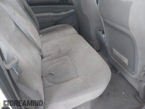2009 Toyota Tacoma PreRunner with VIN 3TMJU62N49M090994, listed as a IAAI auction lot 41787065 with 207,386 mi miles. Bid and sale history available at carsss.com. Image 8.