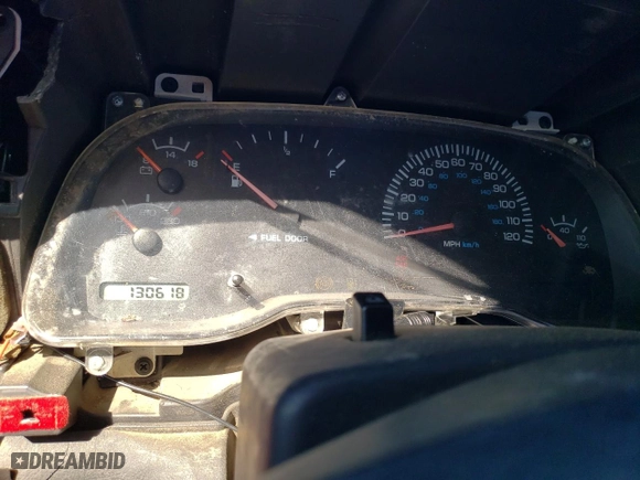 1998 Dodge Ram 1500 with VIN 1B7HC16X2WS512361, listed as a Copart auction lot 48781865 with 130,618 mi miles and Salvage Title. Bid and sale history available at carsss.com. Image 9.