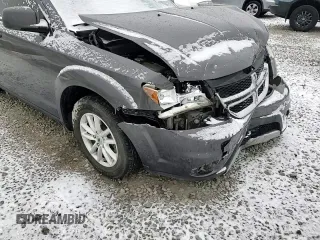2018 Dodge Journey SXT z VIN 3C4PDDBG8JT374963, wystawiony jako Copart lot #44650135 z przebiegiem 77 190 mil mil oraz Szkoda całkowita • Salvage title. Historia ofert i sprzedaży dostępna na DreamBid. Obrazek 12.