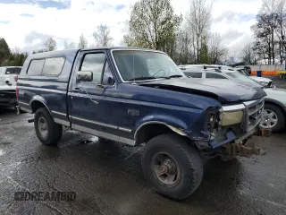 1994 Ford F-150 z VIN 1FTEF14NXRLA62582, wystawiony jako Copart lot #52379715 z przebiegiem 176 792 mil mil oraz Szkoda całkowita • Salvage title. Historia ofert i sprzedaży dostępna na DreamBid. Obrazek 4.
