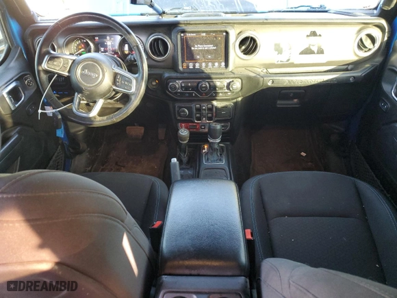 2022 Jeep Wrangler 4xe Unlimited Rubicon with VIN 1C4JJXR68NW190233, listed as a Copart auction lot 43017565 with 58,032 mi miles and Salvage Title. Bid and sale history available at carsss.com. Image 8.