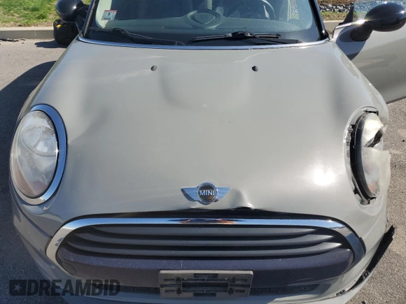 2018 MINI Hardtop Cooper with VIN WMWXP5C54J2G61440, listed as a Copart auction lot 54692875 with 63,703 mi miles and Clean title. Bid and sale history available at DreamBid. Image 11.