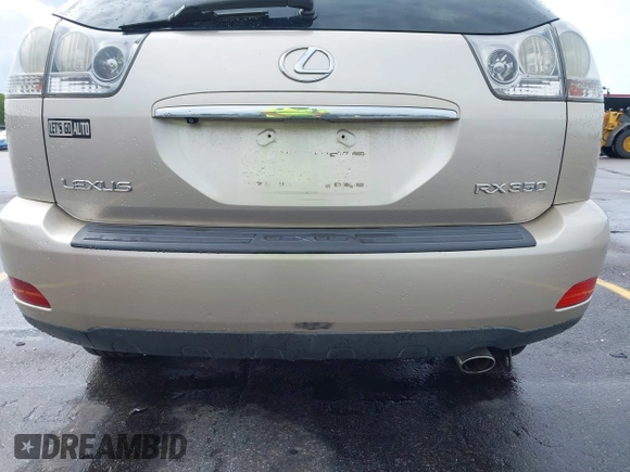 2008 Lexus RX 350 with VIN 2T2GK31U38C035396, listed as a IAAI auction lot 42105364 with 250,112 mi miles and . Bid and sale history available at DreamBid. Image 18.