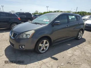 2010 Pontiac Vibe z VIN 5Y2SM6E00AZ402865, wystawiony jako Copart lot #54748495 z przebiegiem 175 670 mil mil oraz Czysty tytuł • Clean title. Historia ofert i sprzedaży dostępna na DreamBid. Obrazek 1.