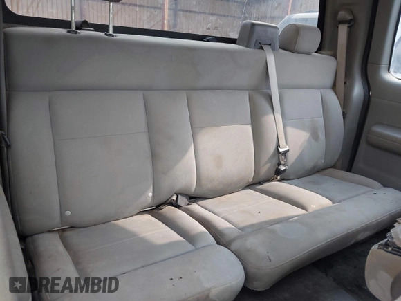 2005 Ford F-150 STX with VIN 1FTRX12W45NA14729, listed as a IAAI auction lot 42344288 with 282,558 mi miles and . Bid and sale history available at DreamBid. Image 8.
