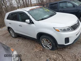 2015 Kia Sorento LX with VIN 5XYKT3A62FG651248, listed as a IAAI auction lot 42236436 with 186,601 mi miles and . Bid and sale history available at DreamBid. Image 1.