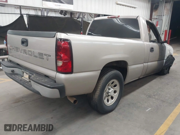 2005 Chevrolet Silverado 1500 with VIN 1GCEC14X85Z355561, listed as a IAAI auction lot 41903027 with Not Provided miles and . Bid and sale history available at DreamBid. Image 4.