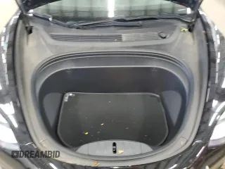 2018 Tesla Model 3 Long Range Battery z VIN 5YJ3E1EB4JF144295, wystawiony jako Copart lot #58754715 z przebiegiem 63 569 mil mil oraz Tytuł czysty. Historia ofert i sprzedaży dostępna na DreamBid. Obrazek 11.