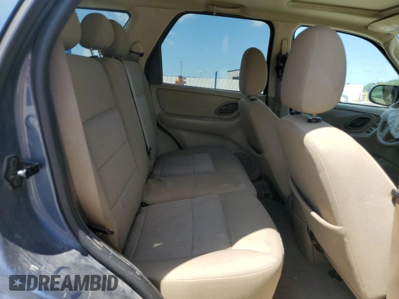 2006 Ford Escape XLT with VIN 1FMYU03146KA43518, listed as a Copart auction lot 61831445 with 191,612 mi miles and Salvage title. Bid and sale history available at DreamBid. Image 11.