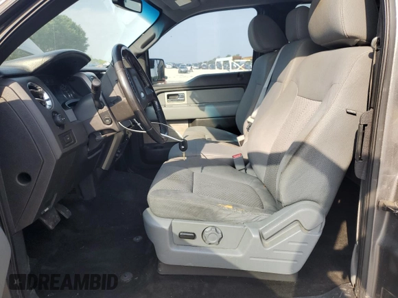 2011 Ford F-150 XL z VIN 1FTEX1CM3BFB94688, wystawiony jako Copart lot #61172765 z przebiegiem 197 227 mil mil oraz Szkoda całkowita • Salvage title. Historia ofert i sprzedaży dostępna na DreamBid. Obrazek 7.