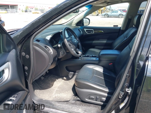 2013 Nissan Pathfinder Platinum with VIN 5N1AR2MN4DC684143, listed as a IAAI auction lot 42628621 with 88,901 mi miles and . Bid and sale history available at DreamBid. Image 5.