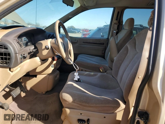 2000 Chrysler Town & Country LXi with VIN 1C4GP54L7YB519803, listed as a Copart auction lot 41532045 with 74,284 mi miles and Clean Title. Bid and sale history available at carsss.com. Image 7.
