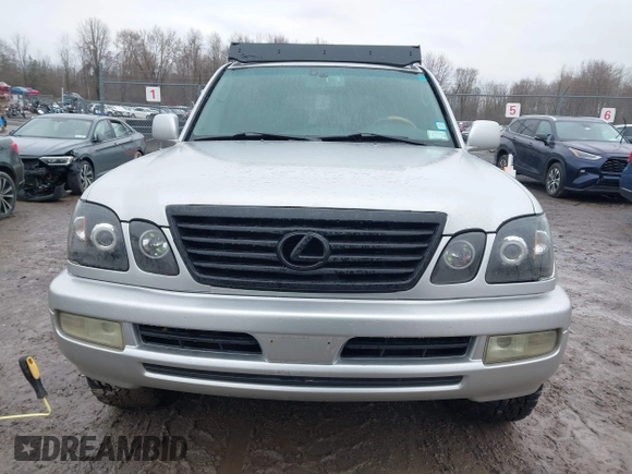 2006 Lexus LX 470 z VIN JTJHT00W364011426, wystawiony jako IAAI lot #42026869 z przebiegiem 254 659 mil mil oraz . Historia ofert i sprzedaży dostępna na DreamBid. Obrazek 12.