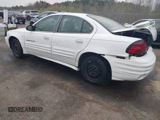 2002 Pontiac Grand Am SE1 with VIN 1G2NF52F82C203744, listed as a IAAI auction lot 41770625 with 177,630 mi miles. Bid and sale history available at carsss.com. Image 3.