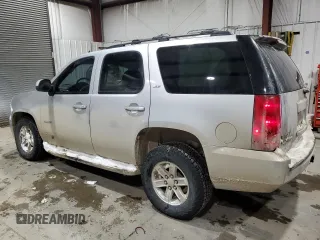 2011 GMC Yukon SLT with VIN 1GKS2CE05BR271281, listed as a Copart auction lot 45723165 with 235,095 mi miles and Salvage title. Bid and sale history available at DreamBid. Image 2.