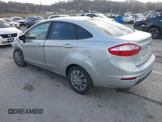 2015 Ford Fiesta SE z VIN 3FADP4BJ1FM220222, wystawiony jako IAAI lot #41209318 z przebiegiem 113 134 mil mil oraz . Historia ofert i sprzedaży dostępna na DreamBid. Obrazek 3.