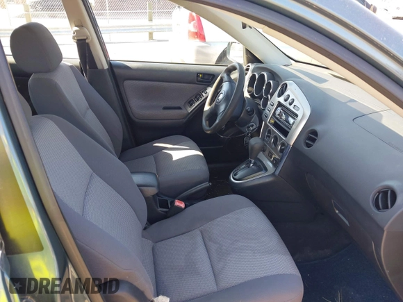 2006 Pontiac Vibe with VIN 5Y2SL658X6Z422993, listed as a IAAI auction lot 42130160 with 184,156 mi miles. Bid and sale history available at carsss.com. Image 5.
