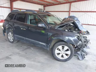 2010 Subaru Outback Limited Power Moon z VIN 4S4BRBKCXA3361393, wystawiony jako IAAI lot #42190137 z przebiegiem 223 669 mil mil oraz . Historia ofert i sprzedaży dostępna na DreamBid. Obrazek 1.