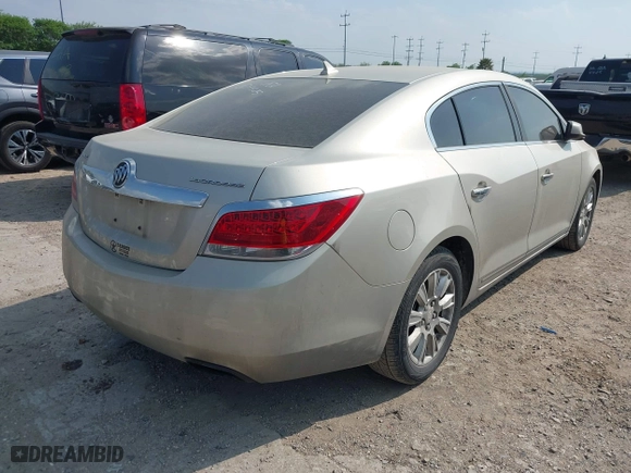 2013 Buick LaCrosse with VIN 1G4GA5E34DF155631, listed as a IAAI auction lot 41912363 with 136,611 mi miles. Bid and sale history available at carsss.com. Image 4.