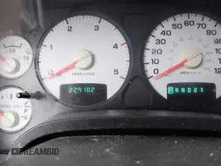 2004 Dodge 3500 ST with VIN 3D7LU38C64G117736, listed as a IAAI auction lot 42058492 with 229,102 mi miles and . Bid and sale history available at DreamBid. Image 7.