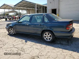 1998 Volvo S70 z VIN YV1LS5531W2483710, wystawiony jako Copart lot #76098124 z przebiegiem 236 374 mil mil oraz Szkody całkowita. Historia ofert i sprzedaży dostępna na DreamBid. Obrazek 2.