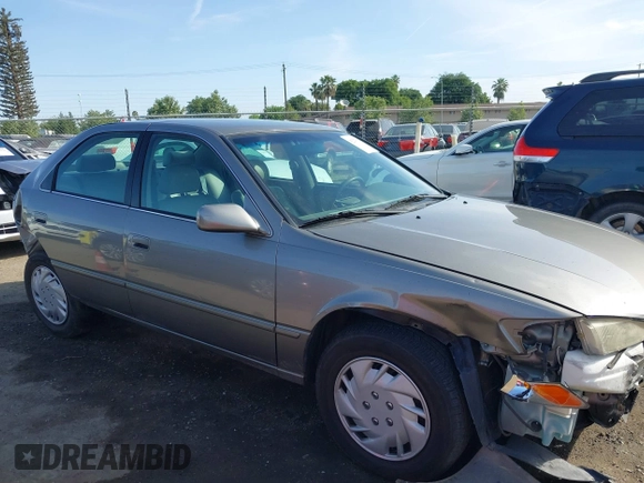1997 Toyota Camry LE z VIN 4T1BF22K1VU025776, wystawiony jako IAAI lot #42270137 z przebiegiem 168 299 mil mil oraz . Historia ofert i sprzedaży dostępna na DreamBid. Obrazek 14.