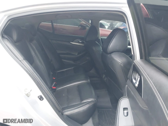 2018 Nissan Maxima SL with VIN 1N4AA6AP1JC394078, listed as a IAAI auction lot 41197428 with 91,281 mi miles. Bid and sale history available at carsss.com. Image 8.