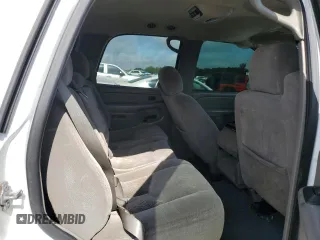 2004 Chevrolet Tahoe LS z VIN 1GNEC13V84R288076, wystawiony jako Copart lot #58320985 z przebiegiem 263 726 mil mil oraz Szkoda całkowita • Salvage title. Historia ofert i sprzedaży dostępna na DreamBid. Obrazek 10.