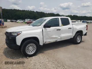 2023 Chevrolet Colorado 4WD Work Truck z VIN 1GCGTBEC5P1162540, wystawiony jako Copart lot #57219205 z przebiegiem 43 364 mil mil oraz Czysty tytuł • Clean title. Historia ofert i sprzedaży dostępna na DreamBid. Obrazek 1.