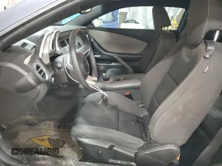 2011 Chevrolet Camaro 1LS z VIN 2G1FE1ED8B9139470, wystawiony jako Copart lot #48554505 z przebiegiem 149 513 mil mil oraz Szkoda całkowita • Salvage title. Historia ofert i sprzedaży dostępna na DreamBid. Obrazek 7.