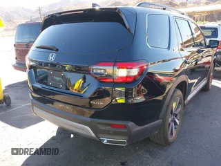 2023 Honda Pilot Elite with VIN 5FNYG1H8XPB018788, listed as a IAAI auction lot 40750753 with 29,565 mi miles. Bid and sale history available at carsss.com. Image 4.