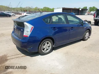 2011 Toyota Prius I with VIN JTDKN3DU3B0315824, listed as a IAAI auction lot 42034022 with 230,653 mi miles. Bid and sale history available at carsss.com. Image 4.