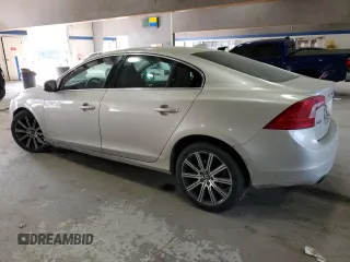 2017 Volvo S60 Inscription Platinum with VIN LYV402TM0HB130872, listed as a Copart auction lot 86848694 with 124,827 mi miles and Salvage Title. Bid and sale history available at carsss.com. Image 2.