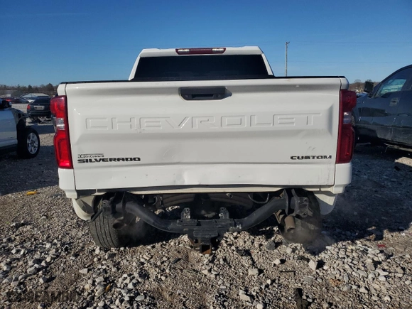 2019 Chevrolet Silverado 1500 Custom Trail Boss with VIN 3GCPYCEFXKG174758, listed as a Copart auction lot 45525875 with 167,345 mi miles and Salvage Title. Bid and sale history available at carsss.com. Image 6.