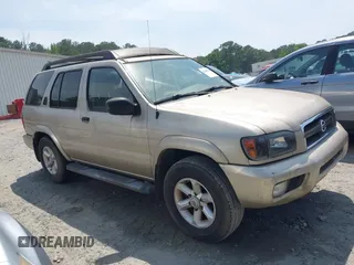 2003 Nissan Pathfinder LE z VIN JN8DR09Y83W815648, wystawiony jako IAAI lot #42489028 z przebiegiem 175 013 mil mil oraz . Historia ofert i sprzedaży dostępna na DreamBid. Obrazek 1.