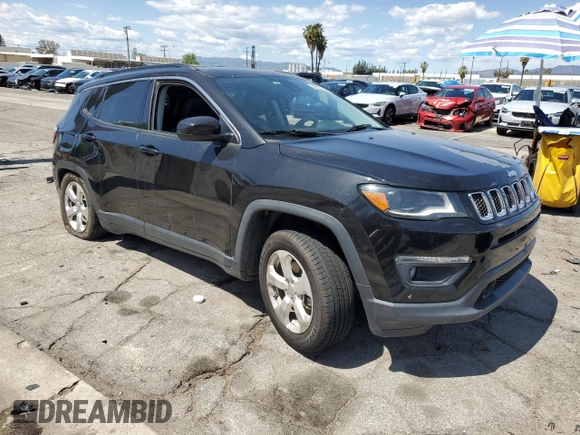 2018 Jeep Compass Latitude with VIN 3C4NJCBB8JT266471, listed as a Copart auction lot 51668235 with 61,461 mi miles and Clean Title. Bid and sale history available at carsss.com. Image 4.