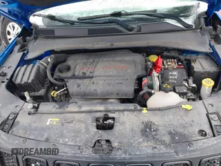 2019 Jeep Compass Latitude with VIN 3C4NJDBB4KT682525, listed as a IAAI auction lot 41565529 with 85,764 mi miles. Bid and sale history available at carsss.com. Image 10.