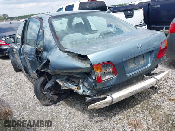 2000 Honda Civic VP with VIN 2HGEJ6614YH581615, listed as a IAAI auction lot 41902740 with 236,478 mi miles. Bid and sale history available at carsss.com. Image 3.
