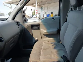 2004 Ford F-150 XL with VIN 1FTRF12W94NC54540, listed as a IAAI auction lot 41902838 with 296,649 mi miles. Bid and sale history available at carsss.com. Image 5.